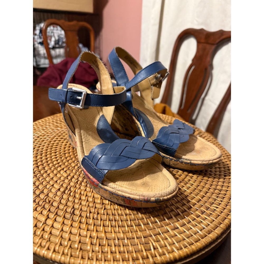 b.o.c. Born Concept Blue Leather Floral Cork Wedge Sandals Size 8M